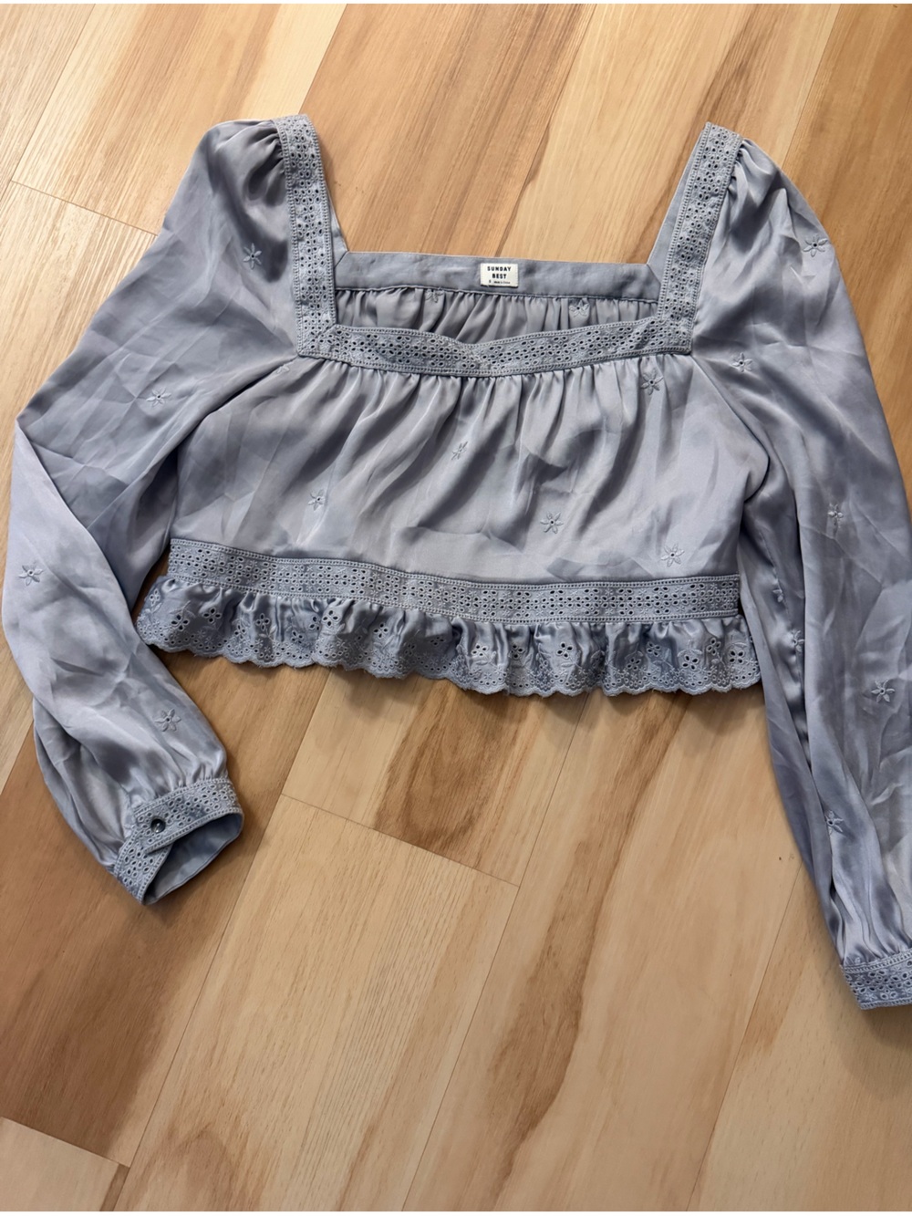 Women's Lace-Trim Light Blue/Gray Embroidered Long-Sleeve Top